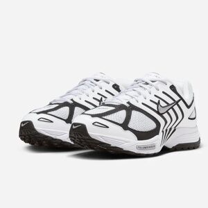 Nike Air Pegasus 2K5